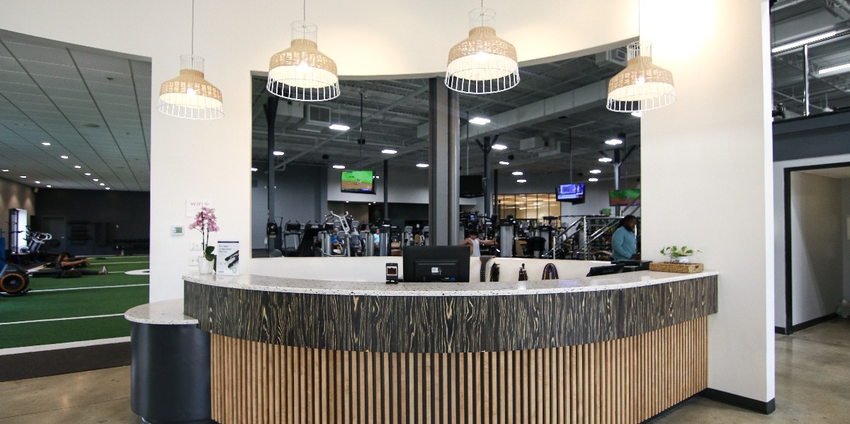 O2 Fitness Hanover Front Desk